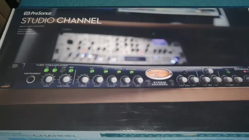 PreSonus Studio Channel Strip con Válvula de Vacío - 1
