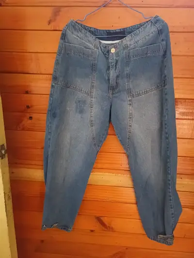Jeans negros ajustados para mujer - miniatura 2