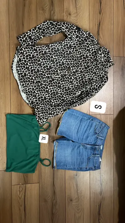 Lote de ropa femenina variada talla S/M - miniatura 2