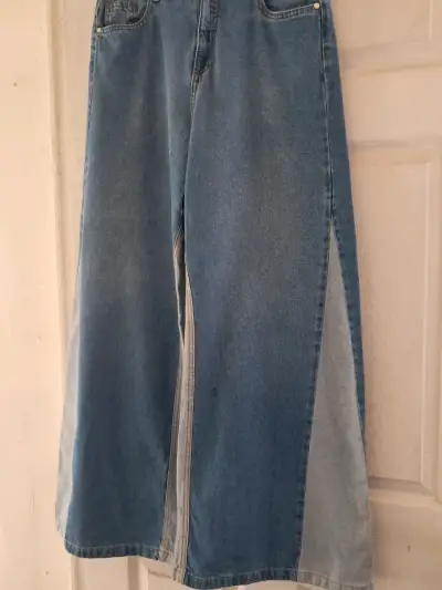 Jeans anchos de mezclilla azul para mujer - miniatura 5