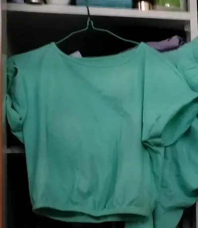 Conjunto deportivo verde menta para mujer - miniatura 2