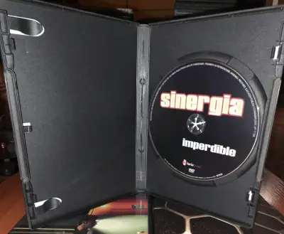 DVDs de música chilena: Los Bunkers, Lucybell - miniatura 5