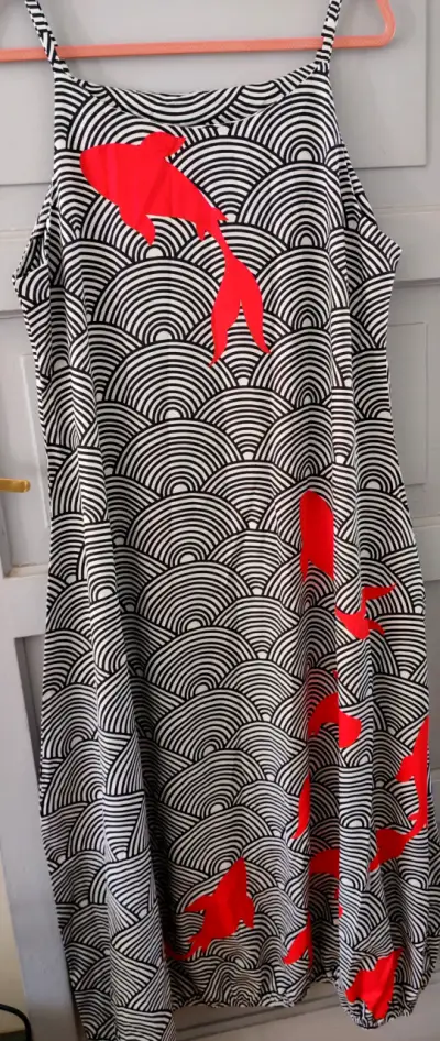 Vestido midi pez koi rojo - miniatura 2