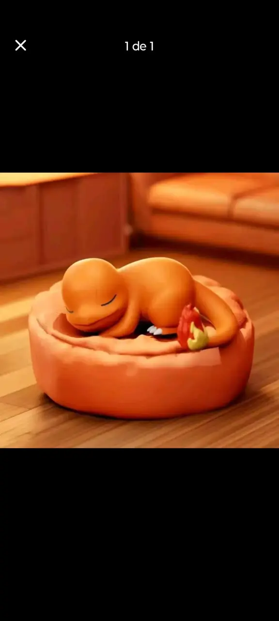 Figura Original Charmander (en caja)