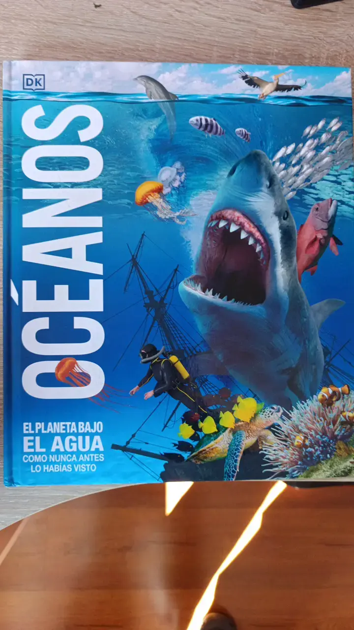 Libro Océanos DK con Ilustraciones - 1