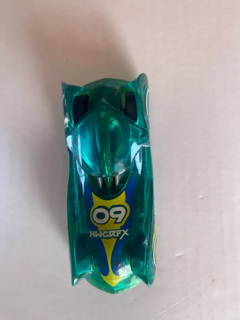 Set de autos de juguete Hot Wheels variados - 4