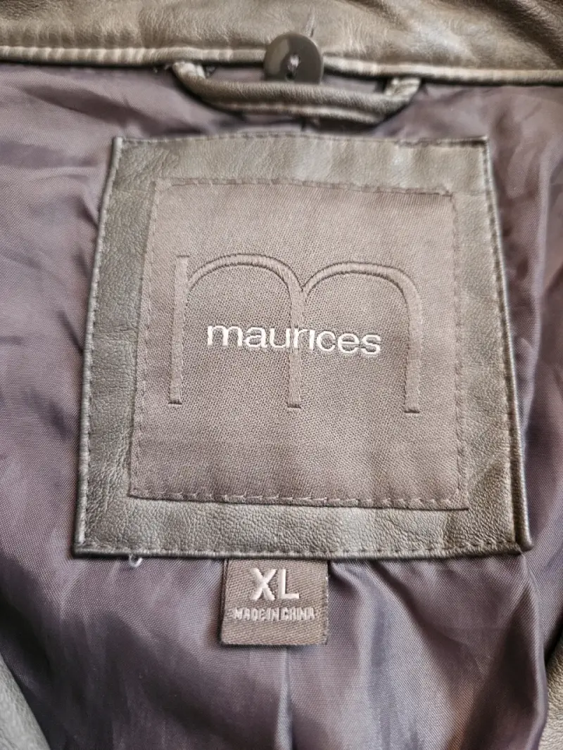 Chaqueta de cuero sintético gris para mujer Maurices - 3