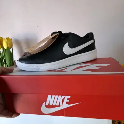Zapatillas deportivas negras Nike para hombre - miniatura 2