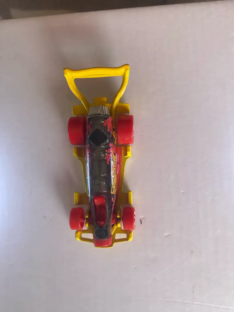Set de autos de juguete Hot Wheels variados - 2