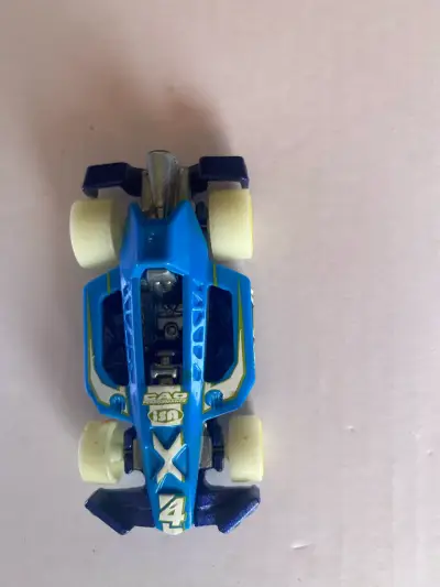 Set de autos de juguete Hot Wheels variados - miniatura 5