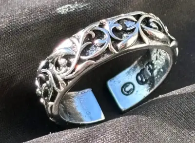 Anillo tipo Chrome hearts - miniatura 1