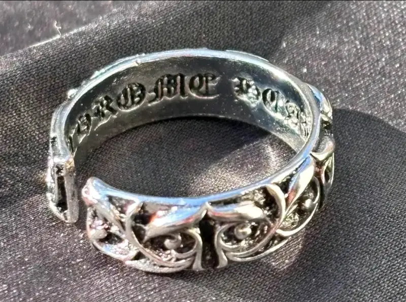 Anillo tipo Chrome hearts - 2