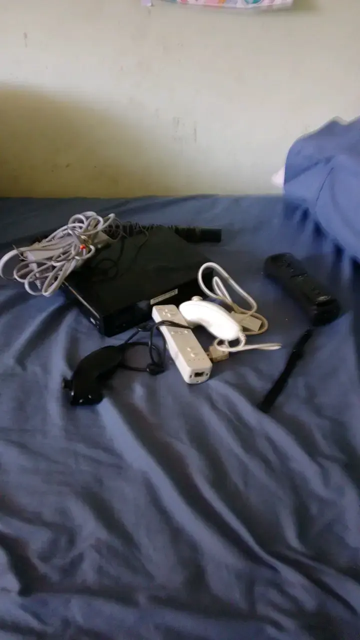 Consola Nintendo Wii con accesorios - 3