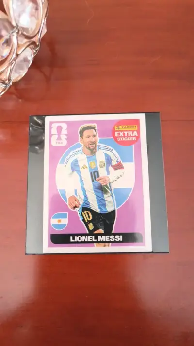 Lámina Panini Extra Sticker Lionel Messi Mundial 2026 - miniatura 1