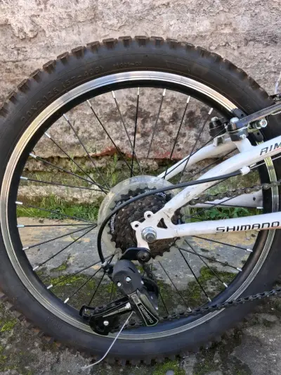 Bicicleta infantil Jeep Rimo con suspensión - miniatura 4