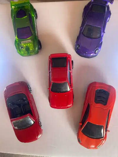 Set de autos de juguete deportivos en miniatura - miniatura 1