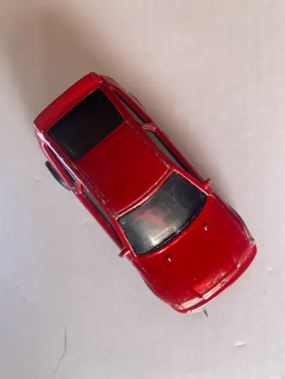 Set de autos de juguete deportivos en miniatura - miniatura 4