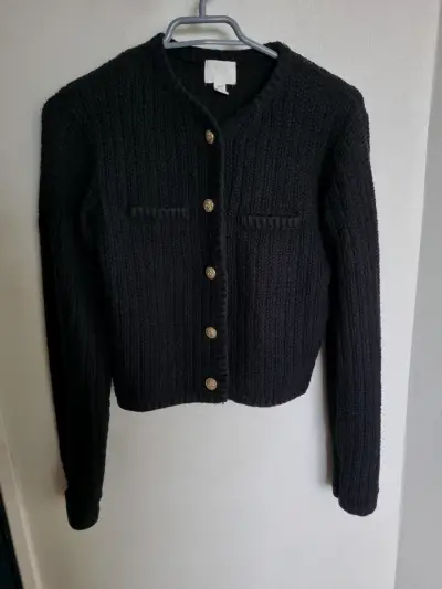 Chaleco de punto negra con botones dorados H&M - miniatura 1
