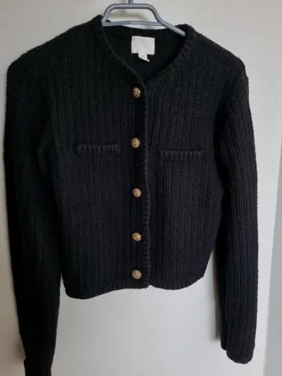Chaleco de punto negra con botones dorados H&M - miniatura 2