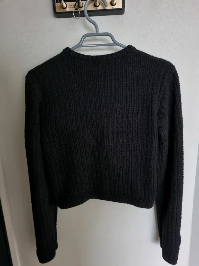 Chaleco de punto negra con botones dorados H&M - 4