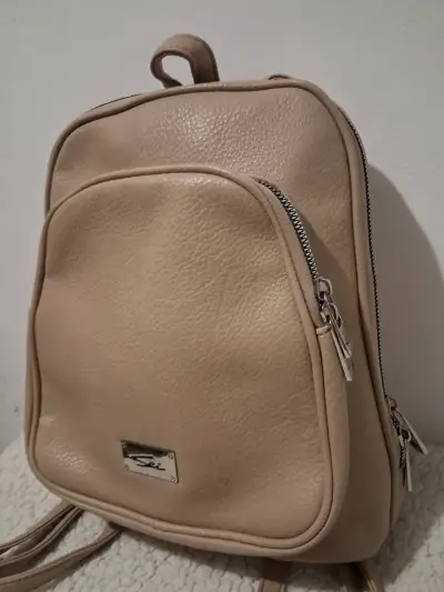 Mochila beige de cuero sintético Sei - miniatura 2
