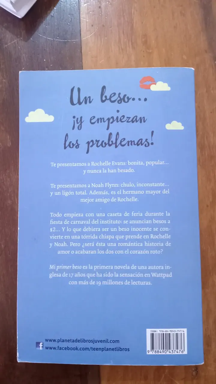 Libro 'Mi Primer Beso 2: Amor a Distancia' de Beth Reekles - 2