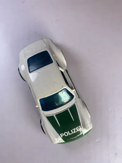Set de autos de juguete de colección Polizei - miniatura 3