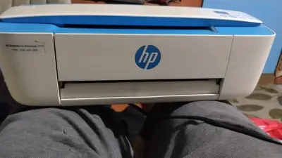 Impresora multifuncional HP DeskJet Ink Advantage 3775 - miniatura 1