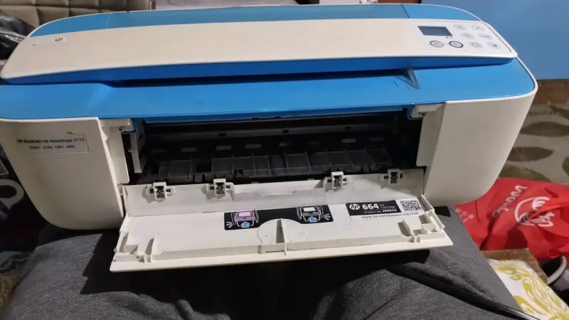 Impresora multifuncional HP DeskJet Ink Advantage 3775 - 2