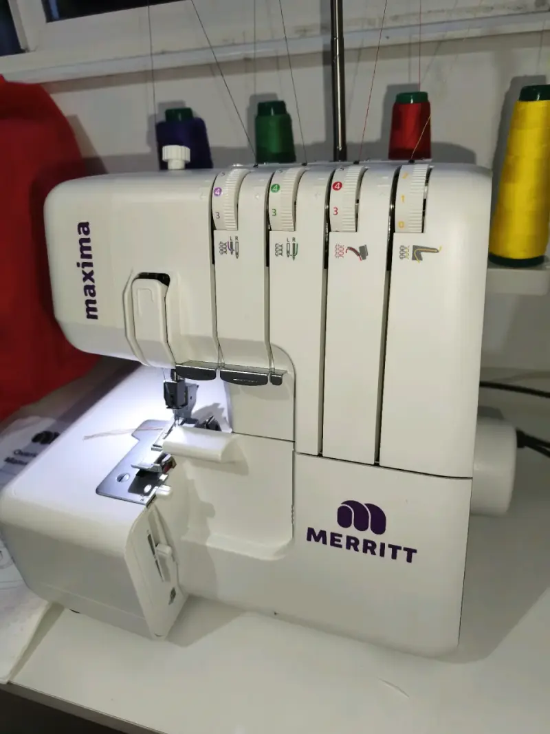 Máquina overlock Merritt Maxima (Nueva) - 1