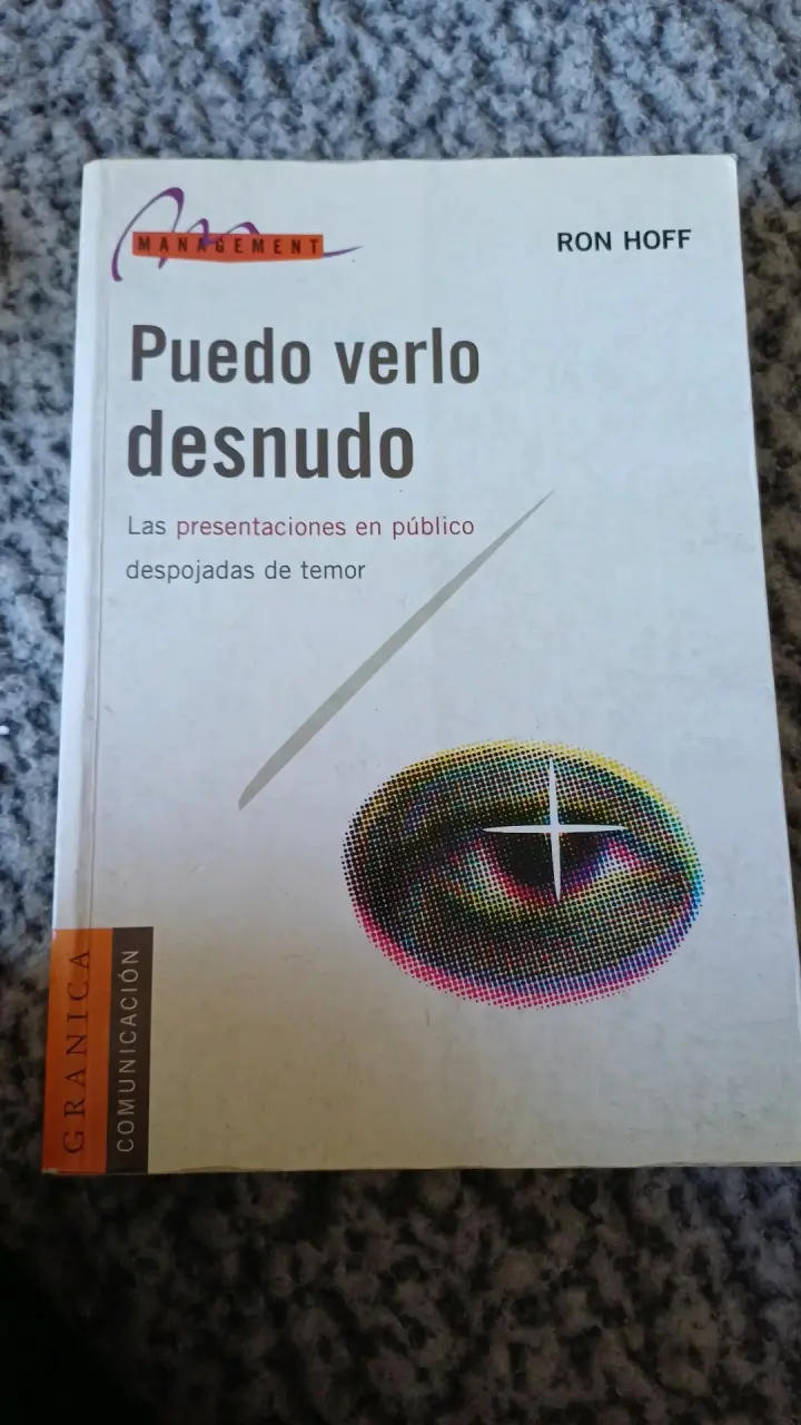 Libro 'Puedo Verlo Desnudo' de Ron Hoff
