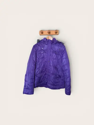 Chaqueta acolchada morada para mujer - miniatura 1