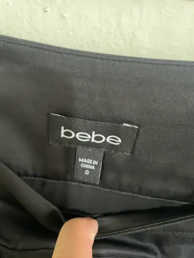 Falda plisada negra Bebe en buen estado - miniatura 2