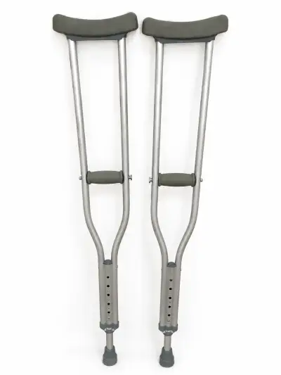 Muletas ajustables de aluminio para adultos - miniatura 1