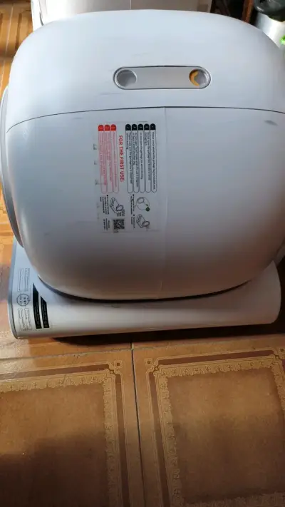 Caja de arena automática para gatos - miniatura 2