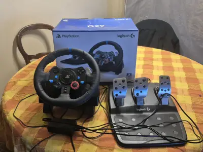 Volante y Pedales Logitech G29 para PlayStation - miniatura 1