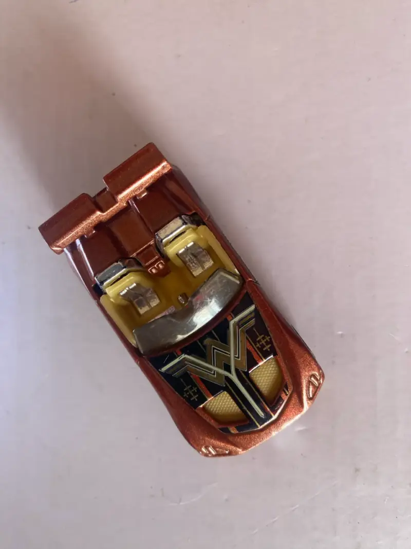 Set de autos de juguete Hot Wheels variados - 3