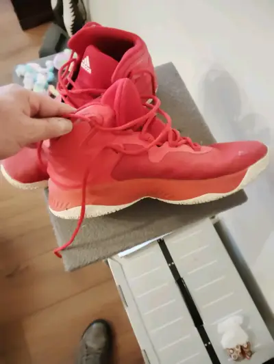 Zapatillas deportivas rojas Adidas para hombre - miniatura 3