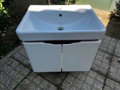 Lavamanos con mueble blanco moderno - miniatura 1