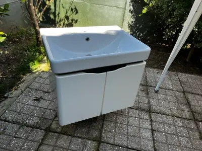 Lavamanos con mueble blanco moderno - miniatura 2