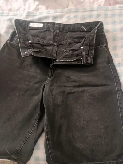 Jeans negros de mezclilla Zara para hombre - miniatura 2