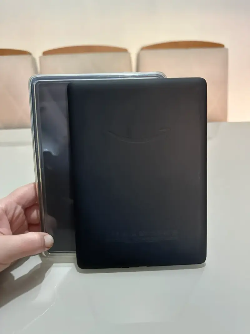 Kindle paperwhithe 11 gen 6.8 pulgadas + funda - 3
