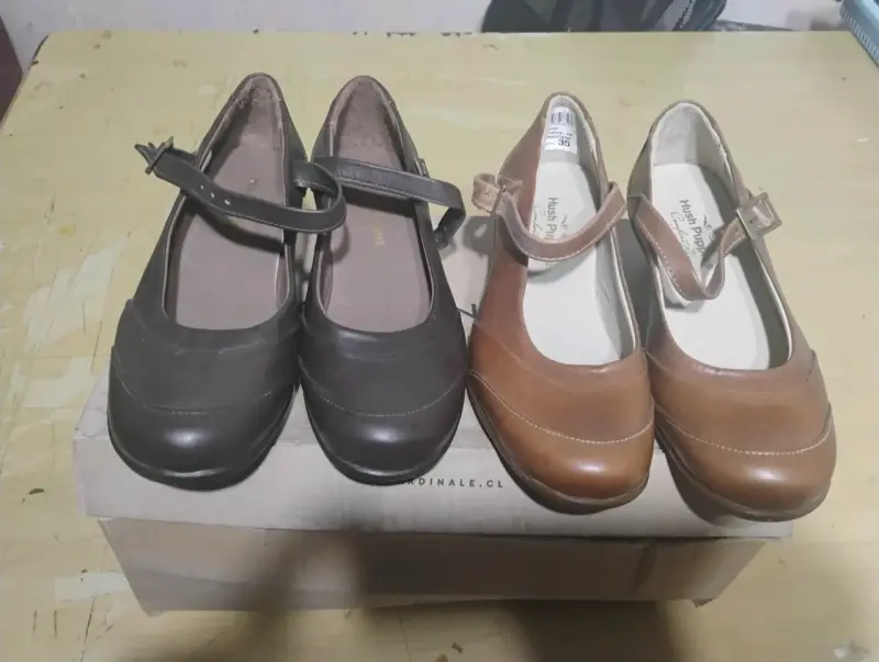 Zapatos de mujer con correa en T marrón y negro - 1