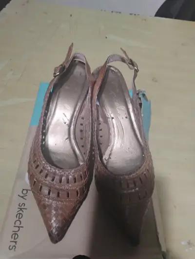 Zapatos de Tacón Café Skechers para Mujer - miniatura 2