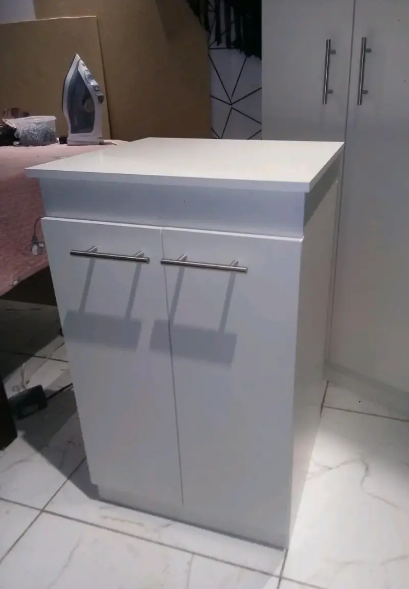 Mueble para almacenamiento de gas - 1