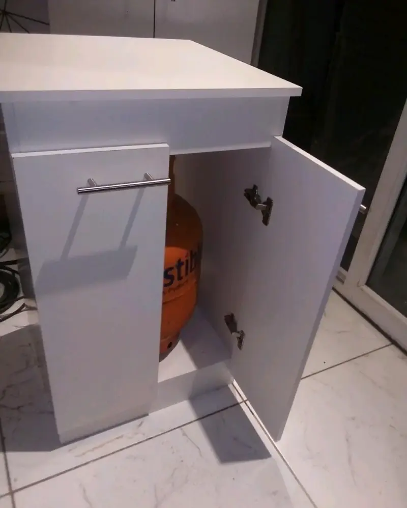 Mueble para almacenamiento de gas - 3