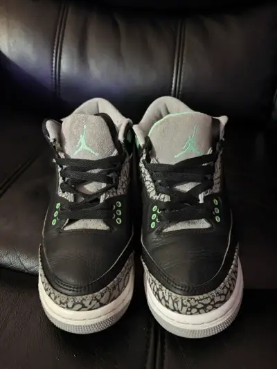 Zapatillas Air Jordan 3 Retro Negro Verde - miniatura 2