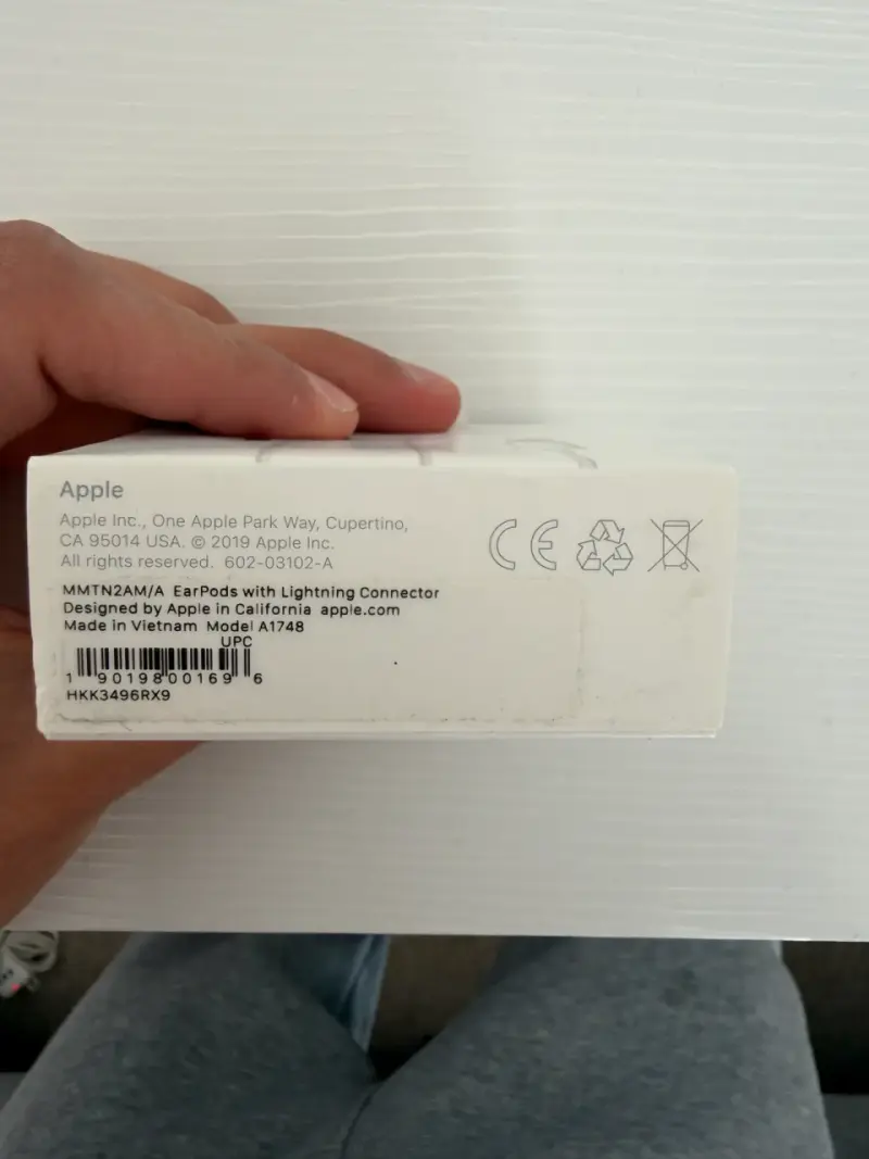 Auriculares Apple EarPods con conector Lightning - 6