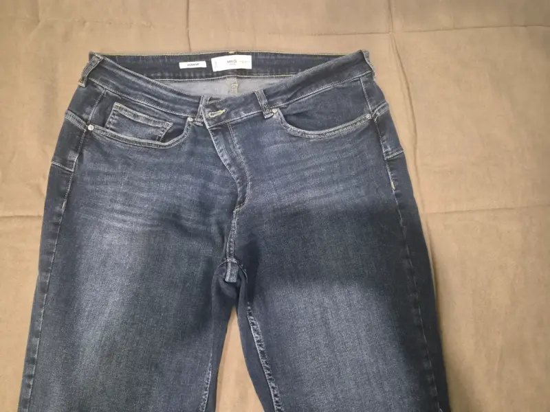 Jeans azul oscuro para mujer - 3
