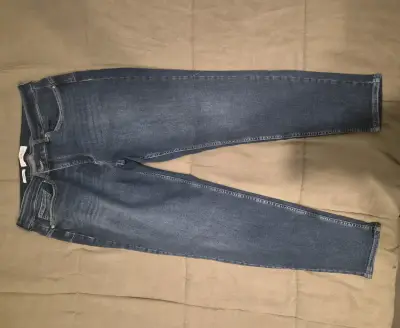 Jeans azul oscuro para mujer - miniatura 5